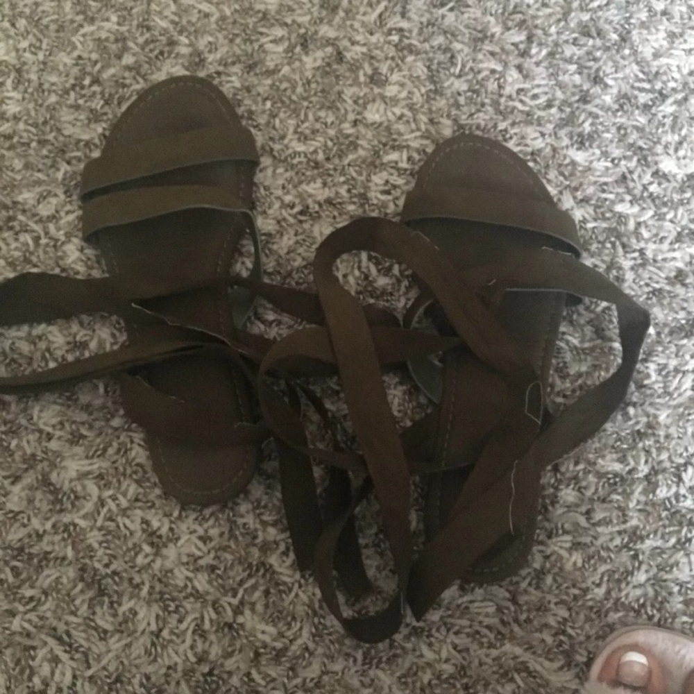 Wrap ankle sandals